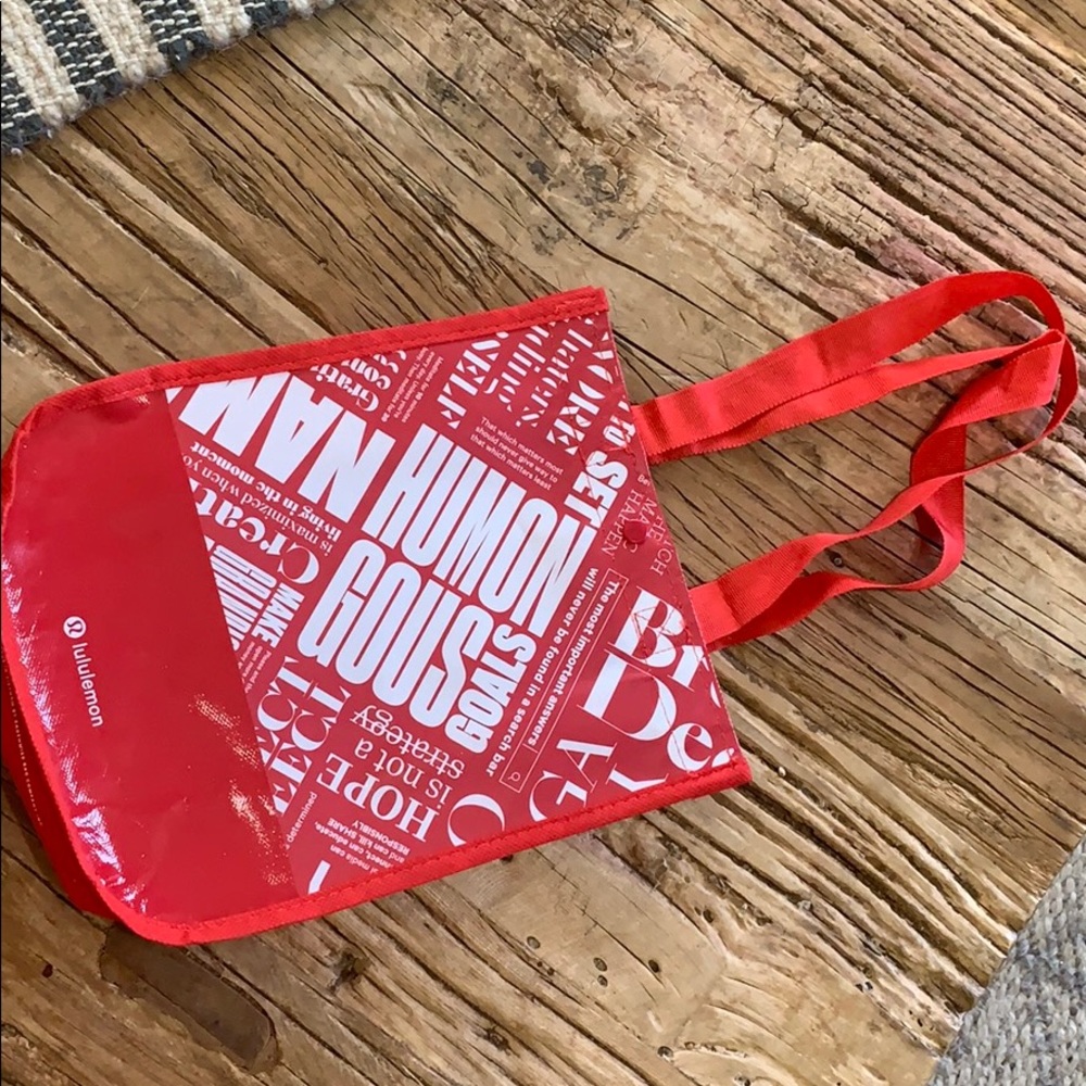 New Lululemon shopping bag